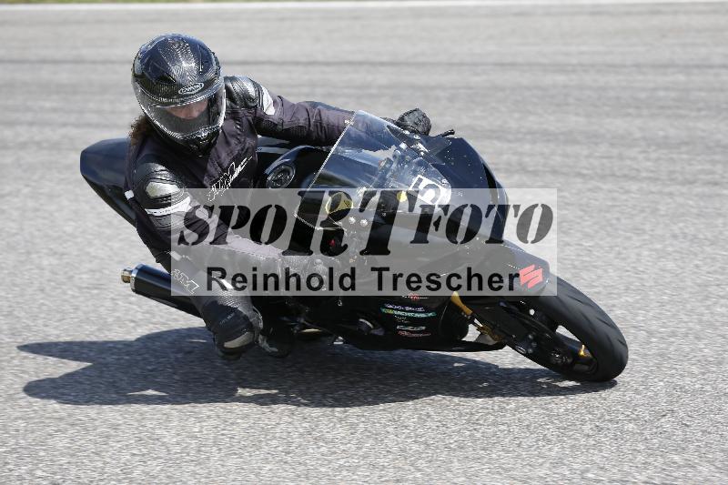 /Archiv-2025/09 22.04.2025 Cornu Master School ADR/rot-rouge/5